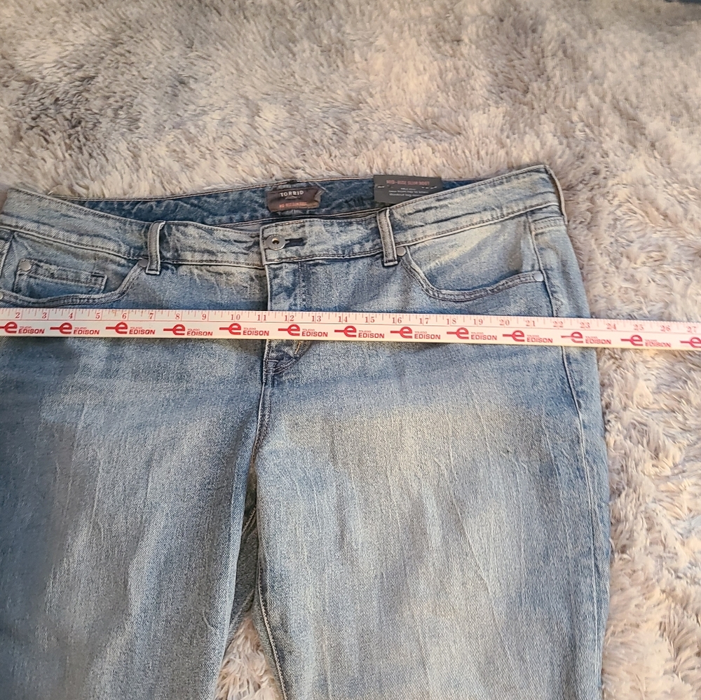 Torrid 20s Mid-rise Slim-Boot jeans, 20S - Picture 9 of 11